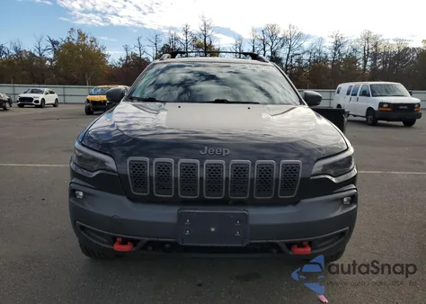 2019 Jeep Cherokee Trailhawk z USA, uszkodzony, nr VIN 1C4PJMBX0KD147380